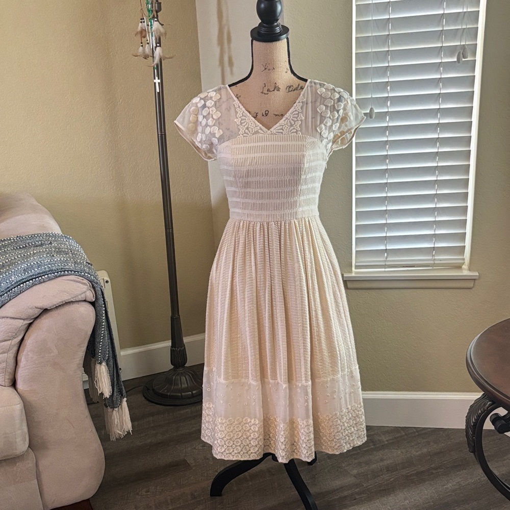 Anthropologie Cream Puffy Lace Midi Dress